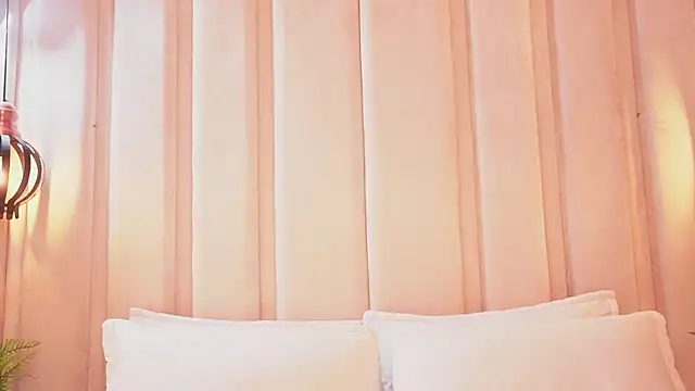 bonniekim  online show from 11-05-25, 11:52