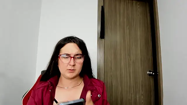 Snapshot of Sweet-Suck69 chatting on 03-05-25, 06:44 Sweet-Suck69 online show from 03-05-25, 06:44