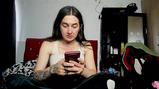 Snapshot of Sweet-Suck69 chatting on 09-23-25, 10:28 Sweet-Suck69 online show from 09-23-25, 10:28