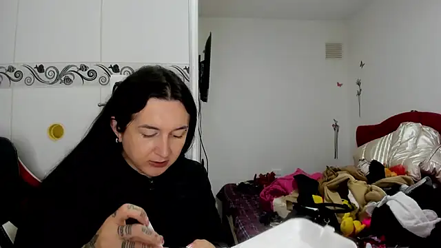 Sweet-Suck69 online show from 07-04-26, 12:50