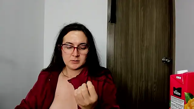 Snapshot of Sweet-Suck69 chatting on 02-24-25, 07:55 Sweet-Suck69 online show from 02-24-25, 07:55