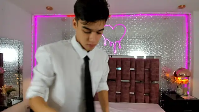 Gerony  online show from 11-17-25, 05:44