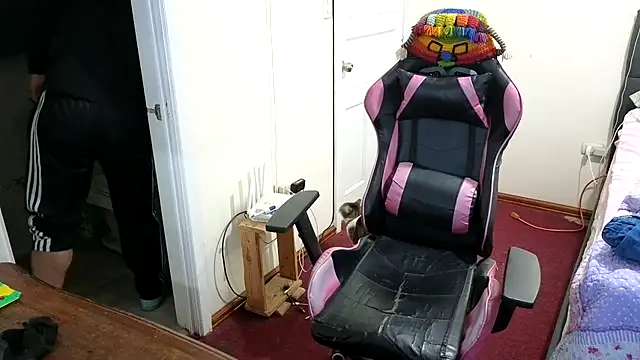 Jackyrose online show from 12-22-25, 10:54