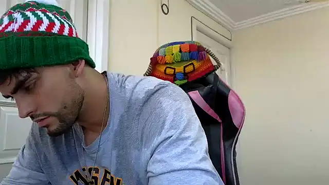 Jackyrose online show from 12-19-25, 08:33