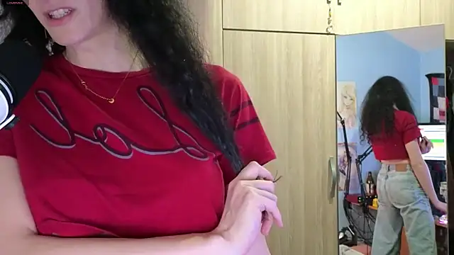 MemiKouki online show from 03-24-26, 05:35