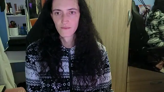 MemiKouki online show from 04-14-26, 03:39