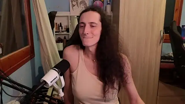 Snapshot of MemiKouki chatting on 02-13-26, 05:57 MemiKouki online show from 02-13-26, 05:57