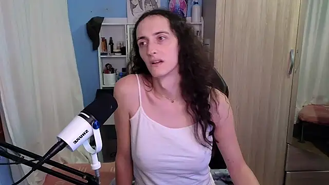 Snapshot of MemiKouki chatting on 11-20-25, 05:35 MemiKouki online show from 11-20-25, 05:35