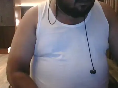 Hunk-Hand6 online show from 10-09-25, 01:55