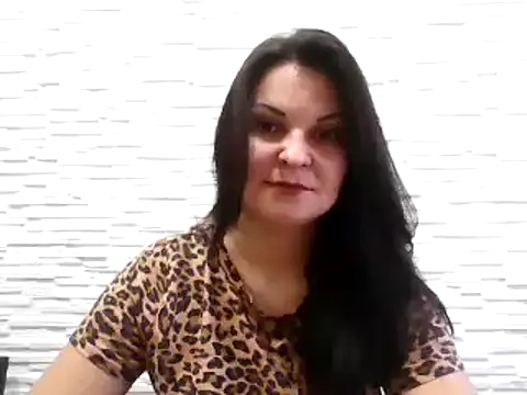 Snapshot of MirandaGold27 chatting on 12-05-24, 07:21 MirandaGold27 online show from 12-05-24, 07:21