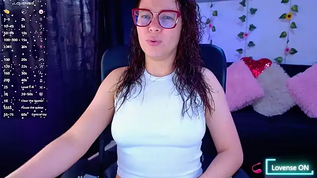 SharonR1 online show from 09-08-25, 05:56
