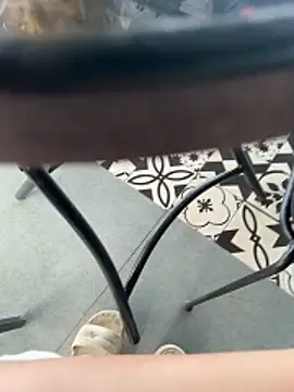 Snapshot of Lami_Mi chatting on 03-09-26, 05:44 Lami Mi online show from 03-09-26, 05:44