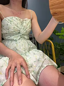 Snapshot of Lami_Mi chatting on 04-01-26, 03:31 Lami Mi online show from 04-01-26, 03:31