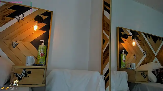 Snapshot of Kathaleiya_Ozz chatting on 01-08-26, 08:15 Kathaleiya Ozz online show from 01-08-26, 08:15