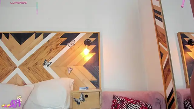 Snapshot of Kathaleiya_Ozz chatting on 11-22-25, 07:46 Kathaleiya Ozz online show from 11-22-25, 07:46