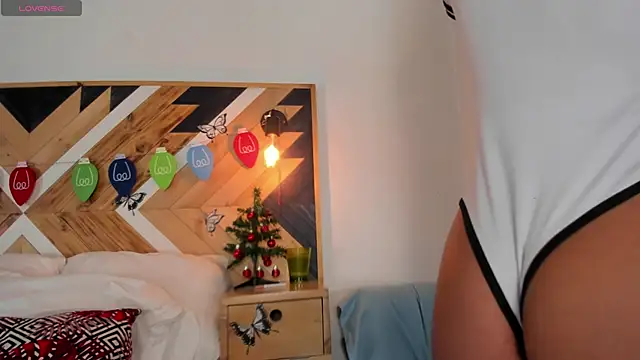 Snapshot of Kathaleiya_Ozz chatting on 12-04-25, 07:57 Kathaleiya Ozz online show from 12-04-25, 07:57