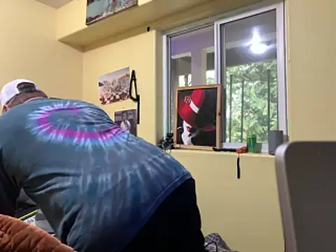 Mic Oxinner online show from 04-12-26, 01:42