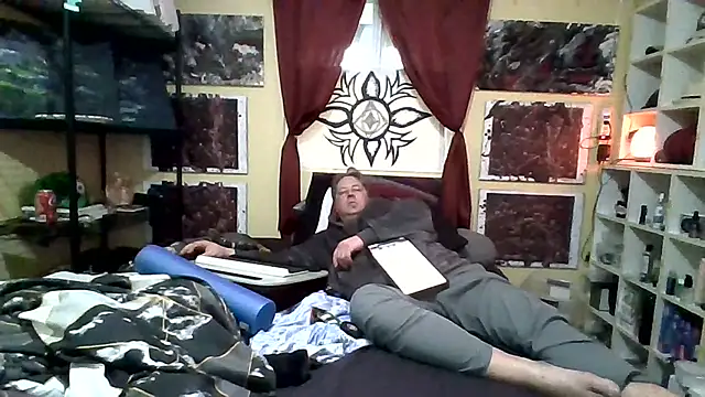 Mic Oxinner online show from 11-24-25, 08:31