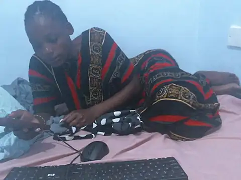 Snapshot of Sweet-pesh chatting on 09-16-25, 03:29 Sweet-pesh online show from 09-16-25, 03:29