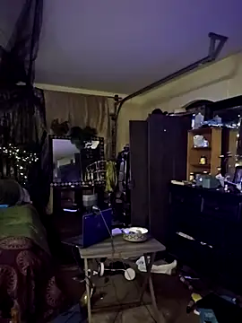 Avaivory online show from 03-17-25, 09:01