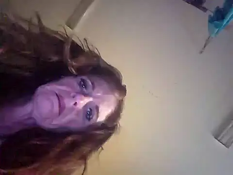 Avaivory online show from 09-21-25, 01:38