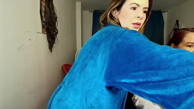 dannamomcerrat online show from 02-18-25, 12:59