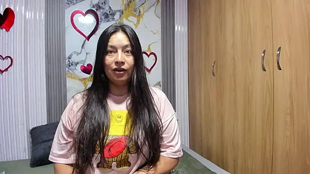 Snapshot of monickhot303av chatting on 02-15-26, 11:42 monickhot303av online show from 02-15-26, 11:42