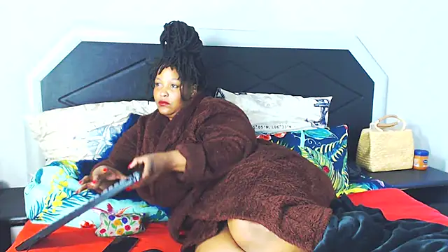 Bulkyyass online show from 06-18-26, 08:35