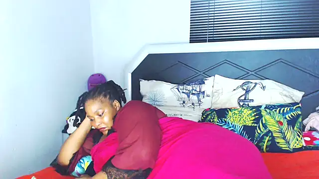 Bulkyyass online show from 04-29-26, 07:09