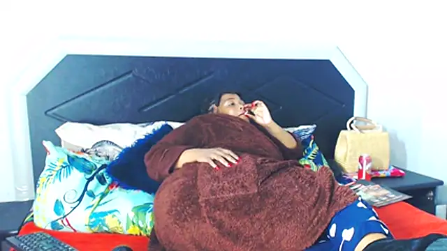 Bulkyyass online show from 06-29-26, 05:45