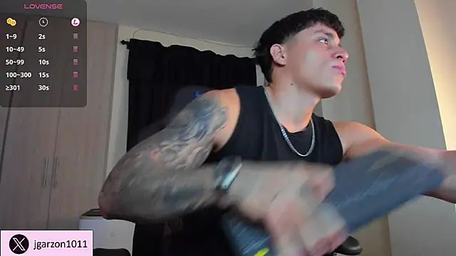 Snapshot of _joansoto chatting on 03-12-25, 01:30  joansoto online show from 03-12-25, 01:30