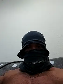 morenosouza099 online show from 04-18-26, 07:40