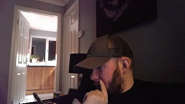 Chubbydan online show from 12-04-24, 06:16