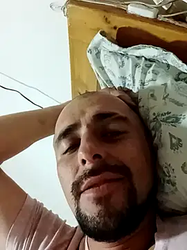 Snapshot of fire_menxxx001 chatting on 12-12-24, 04:21 fire menxxx001 online show from 12-12-24, 04:21