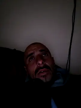 Snapshot of fire_menxxx001 chatting on 01-12-26, 09:27 fire menxxx001 online show from 01-12-26, 09:27