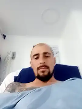 Snapshot of fire_menxxx001 chatting on 12-19-24, 12:02 fire menxxx001 online show from 12-19-24, 12:02