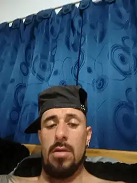 Snapshot of fire_menxxx001 chatting on 05-30-26, 05:14 fire menxxx001 online show from 05-30-26, 05:14