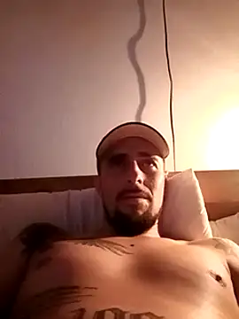 Snapshot of fire_menxxx001 chatting on 01-25-25, 04:57 fire menxxx001 online show from 01-25-25, 04:57