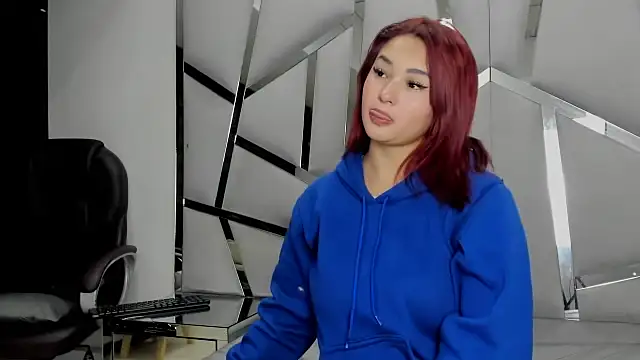 Catherinee69 x online show from 04-01-26, 02:57