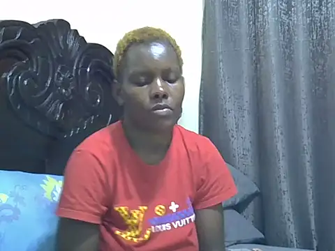 Snapshot of Divah_jojo chatting on 05-11-26, 10:07 Divah jojo online show from 05-11-26, 10:07
