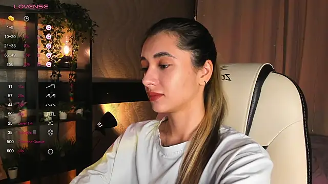 DarlaLike online show from 11-14-25, 03:43