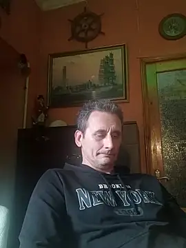 Snapshot of Viause_Kentauelle chatting on 05-20-26, 05:37 Viause Kentauelle online show from 05-20-26, 05:37