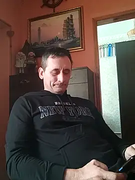 Viause Kentauelle online show from 02-27-25, 07:41