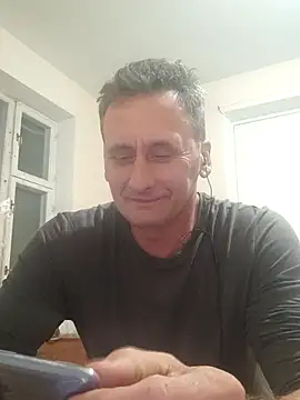 Viause Kentauelle online show from 10-02-25, 06:44