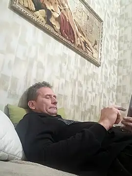 Viause Kentauelle online show from 10-04-25, 08:32