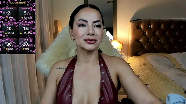 Snapshot of veronika_naughty chatting on 07-22-26, 02:41 veronika naughty online show from 07-22-26, 02:41