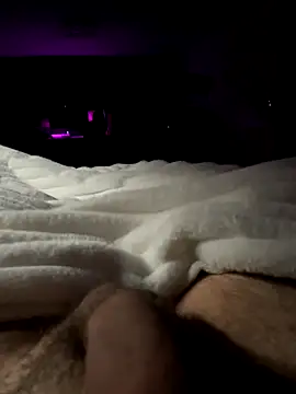 saschboy13 online show from 10-17-25, 08:28