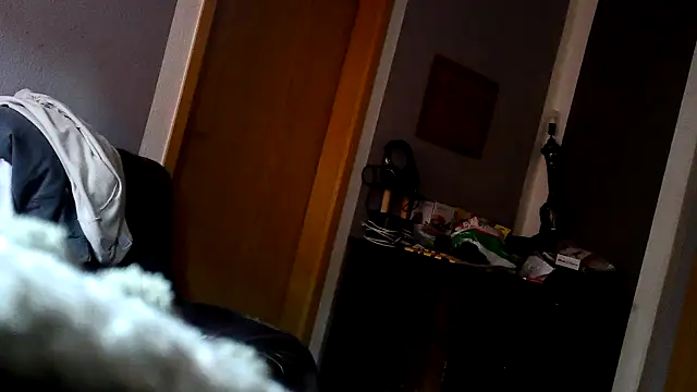 donhulio482 online show from 02-19-25, 08:01