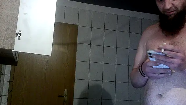 donhulio482 online show from 11-30-25, 03:35