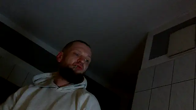 donhulio482 online show from 02-18-25, 05:20